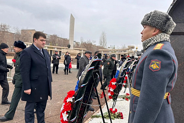 В Оренбурге увековечили память героев
